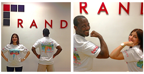 Barbara and Malik are styling with the RAND on the Run T-shirt!