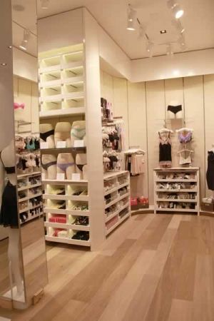 Journelle shelving
