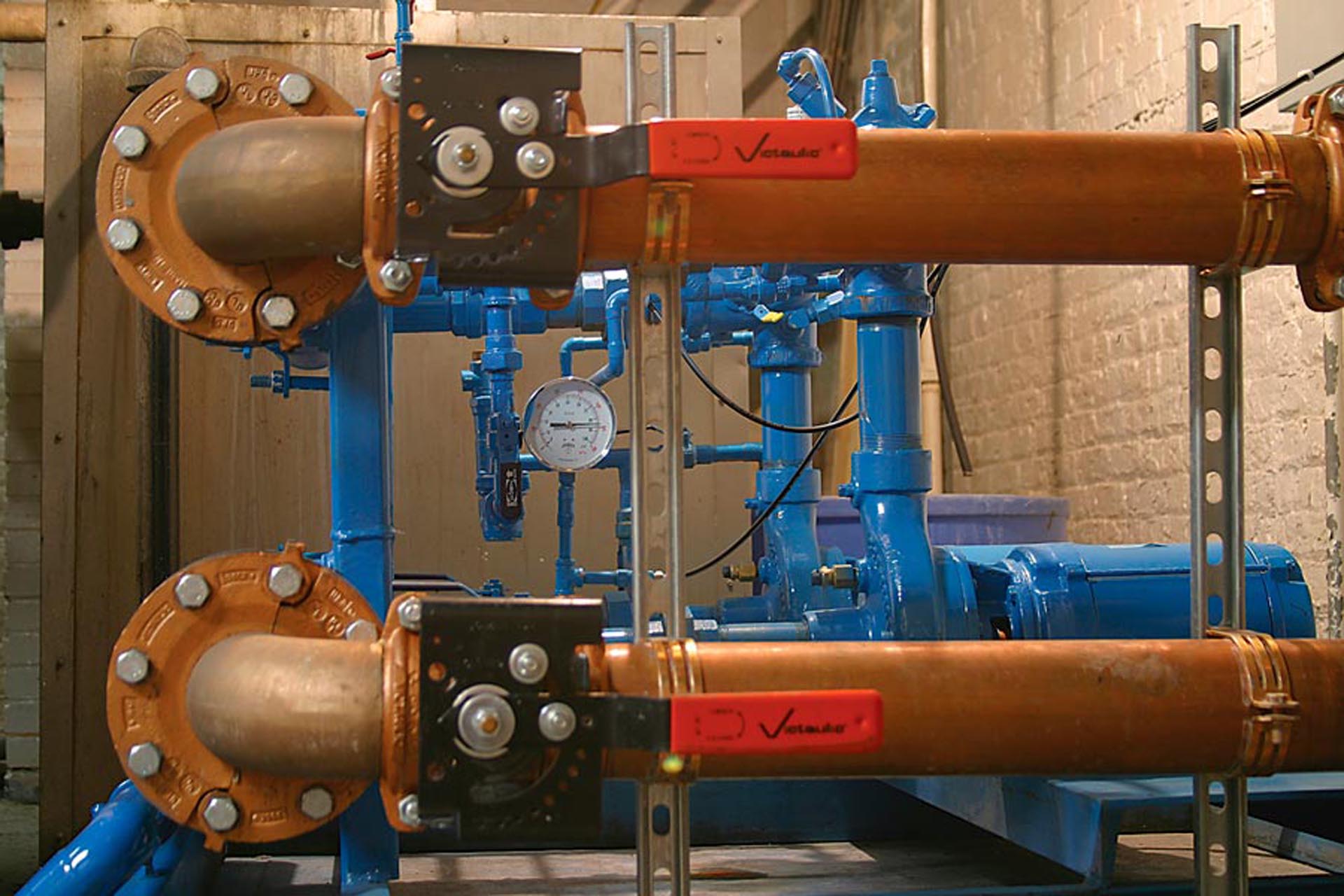 <p>Copper tubing, which is much less resistant to corrosion than<br />
galvanized steel pipes, was installed throughout the building.</p>