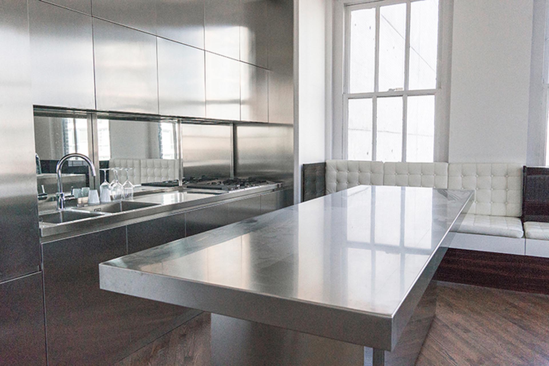 <p>Work included demolition of existing kitchen and addition of a new kitchenette in the living room space with all new kitchen cabinetry.</p>
