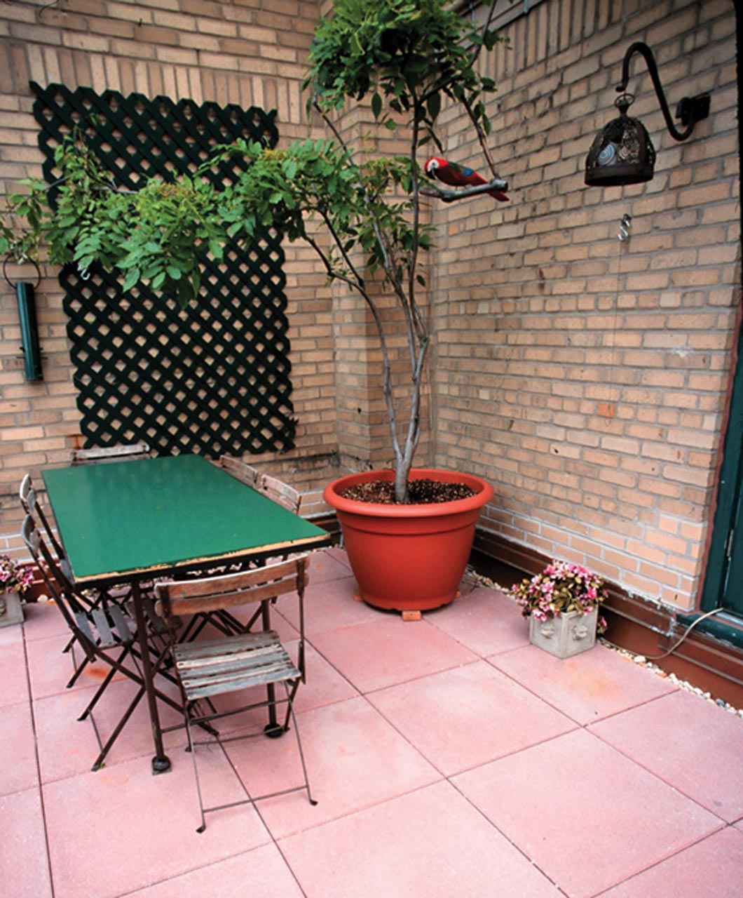 <p>A new concrete paving system was installed at three apartment terraces for recreational use of the roof.</p>
