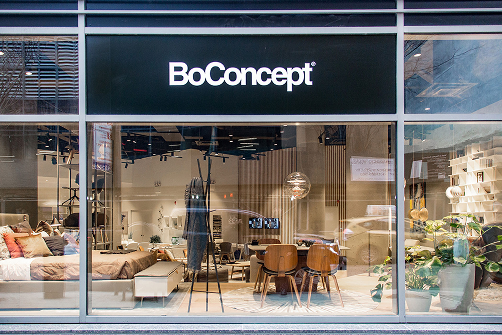 <p>RAND designed and administered the build-out of the U.S. flagship store for Danish furniture retailer BoConcept in Nomad, Manhattan.</p>
