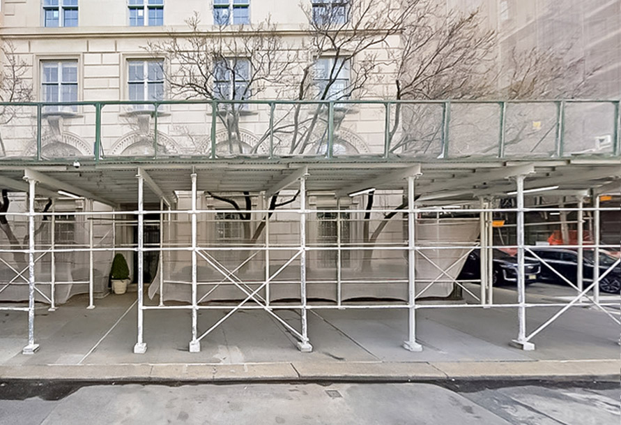 Sidewalk shed on Fifth Avenue